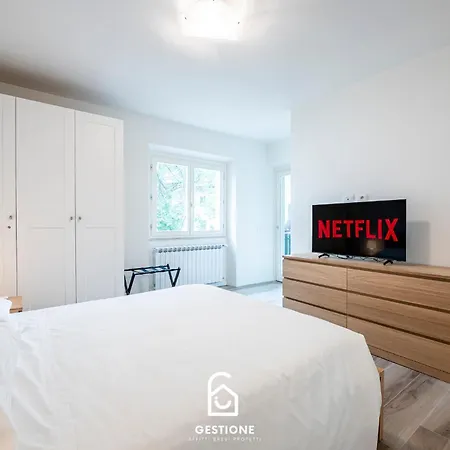 Apartment Luxury Con Doppia Terrazza E Posto Auto *